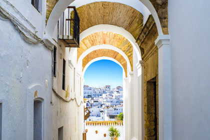Weißes Dorf in Andalusien